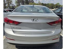 
										2017 Hyundai Elantra SE full									