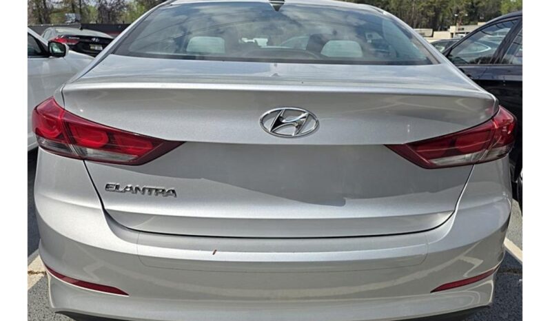 
								2017 Hyundai Elantra SE full									