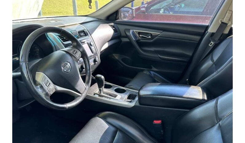 
								2015 Nissan Altima full									