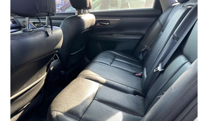 
								2015 Nissan Altima full									