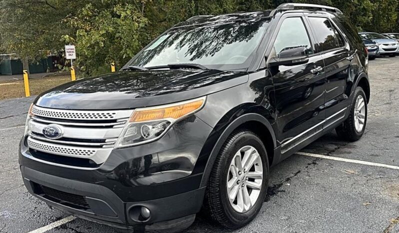 
								2014 Ford Explorer XLT full									