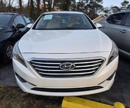 
										2016 Hyundai Sonata SE full									