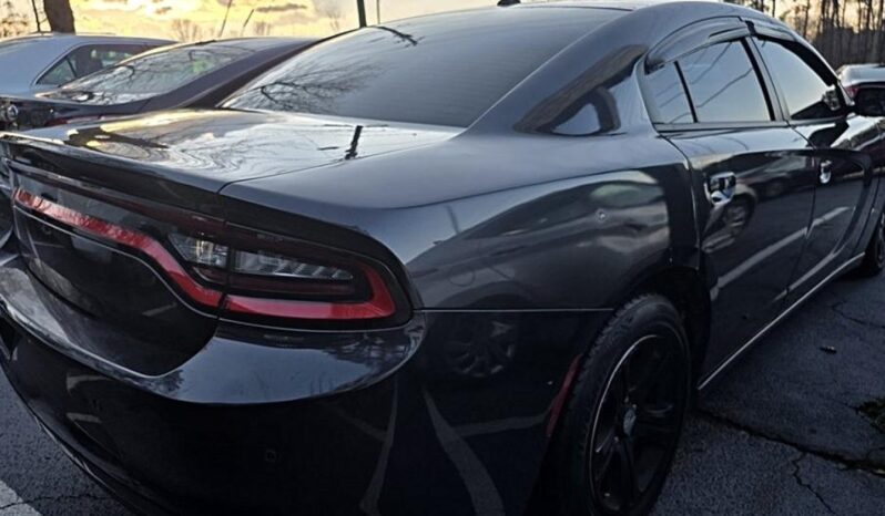 
								2016 Dodge Charger SE full									