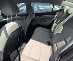 
										2017 Hyundai Elantra SE full									