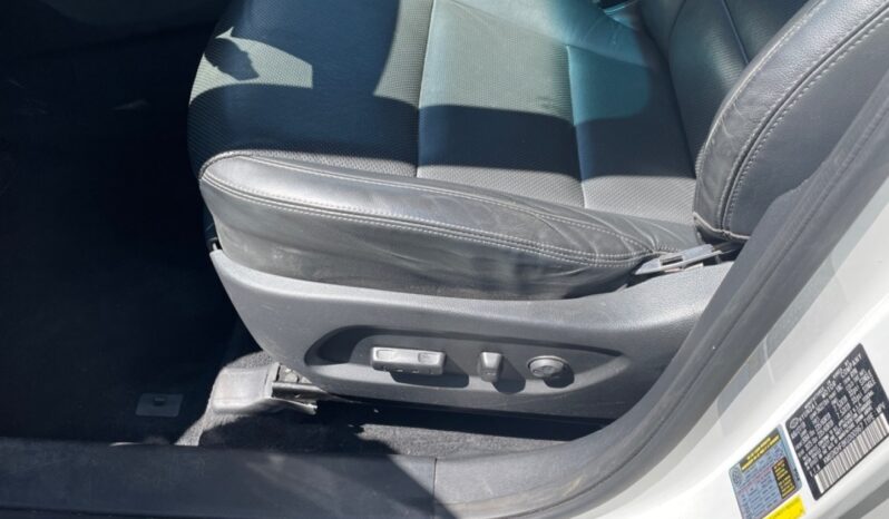 
								2019 Hyundai Santa Fe Limited Ultimate AWD full									