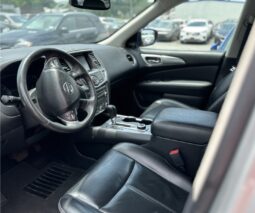 
										2017 NISSAN Pathfinder full									
