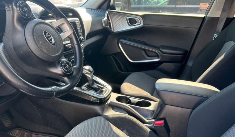 
								2020 Kia Soul full									