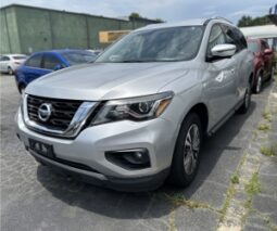 2017 NISSAN Pathfinder