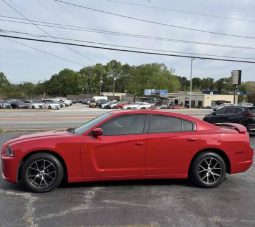 
										2012 Dodge Charger SE full									