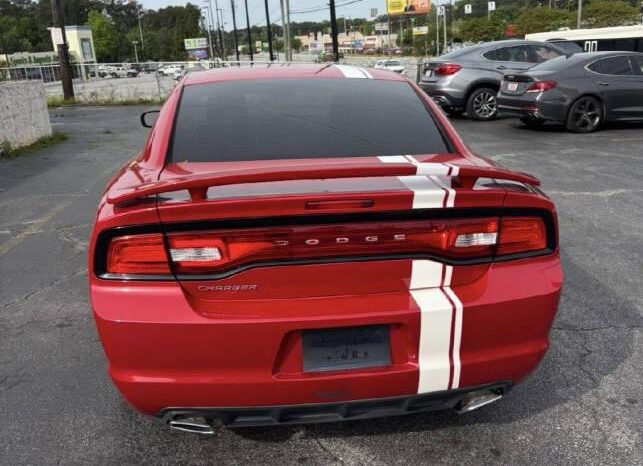 
								2012 Dodge Charger SE full									