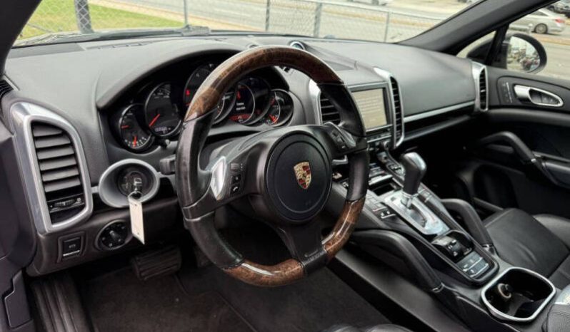 
								2014 Porsche Cayenne full									