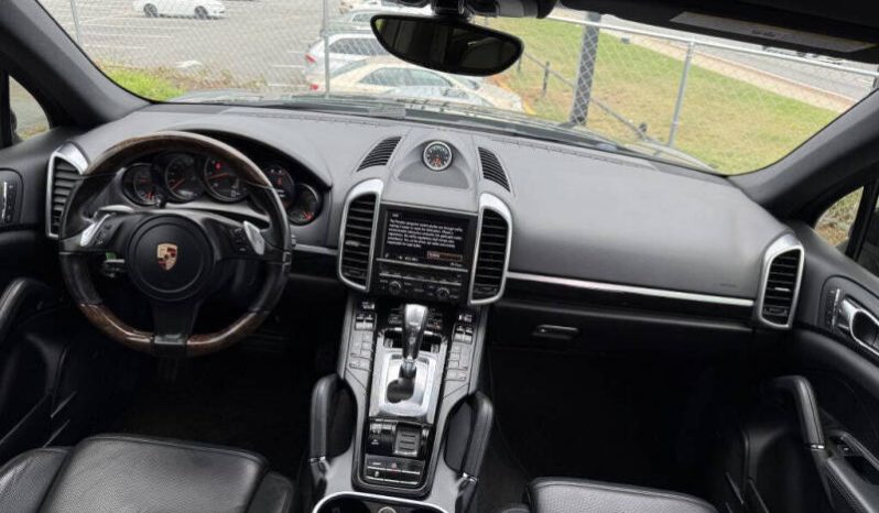 
								2014 Porsche Cayenne full									