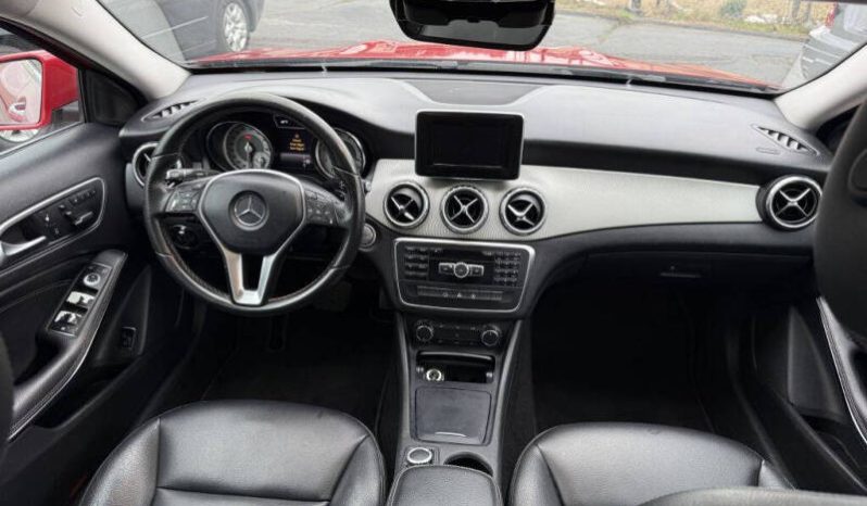 
								2015 Mercedes-Benz GLA GLA 250 full									