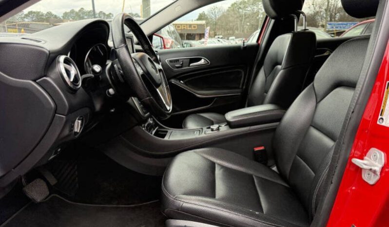 
								2015 Mercedes-Benz GLA GLA 250 full									