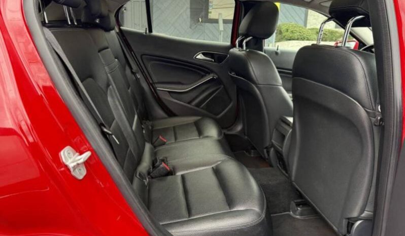 
								2015 Mercedes-Benz GLA GLA 250 full									