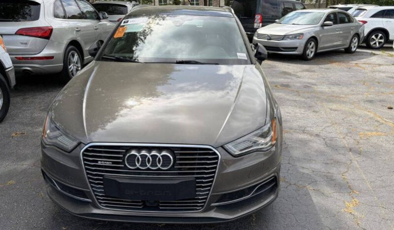 
								2016 Audi A3 Sportback e-tron full									