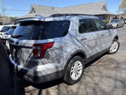 
										2016 Ford Explorer full									