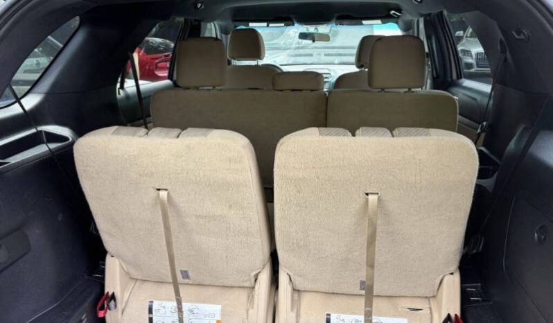 
								2016 Ford Explorer full									