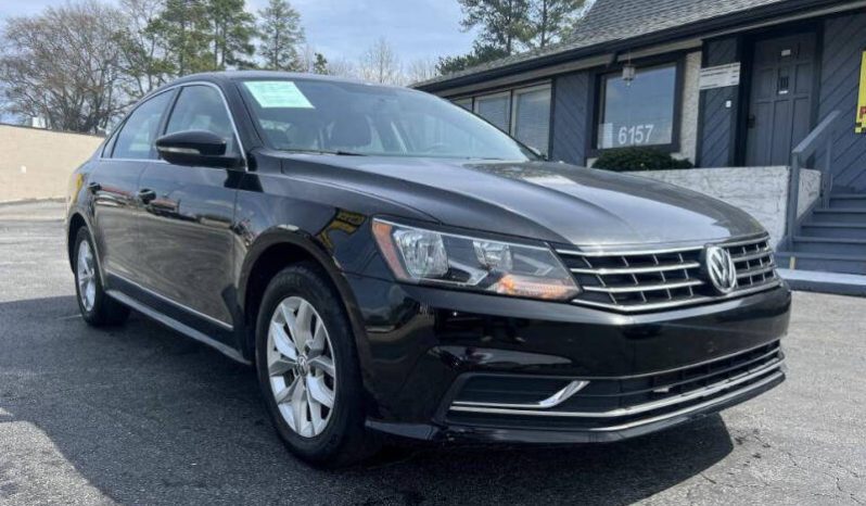 
								2016 Volkswagen Passat 1.8T S full									