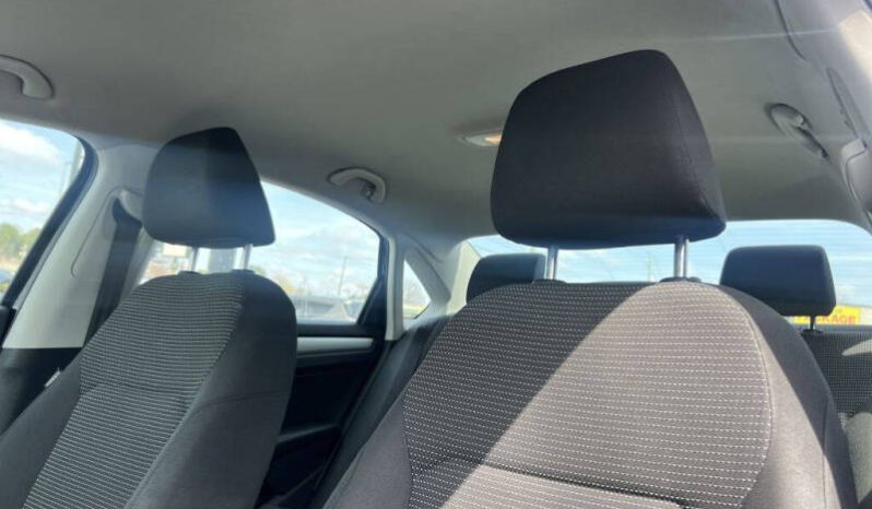 
								2016 Volkswagen Passat 1.8T S full									