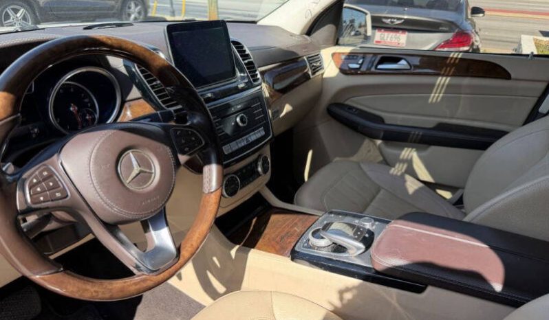 
								2017 Mercedes-Benz GLS GLS 450 full									
