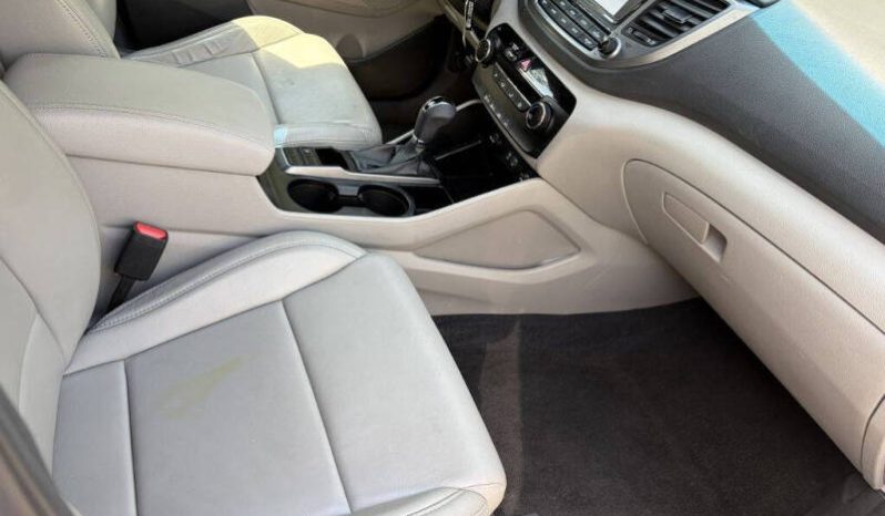 
								2018 Hyundai Tucson SE full									