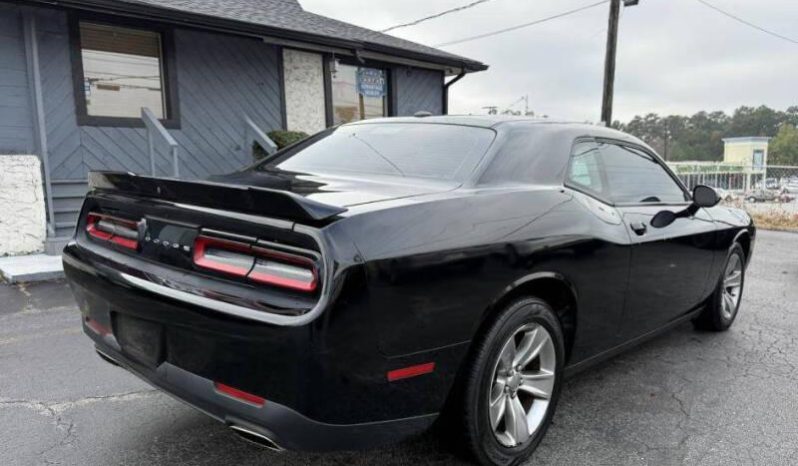 
								2019 Dodge Challenger SXT full									