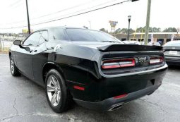 
										2019 Dodge Challenger SXT full									