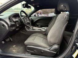 
										2019 Dodge Challenger SXT full									