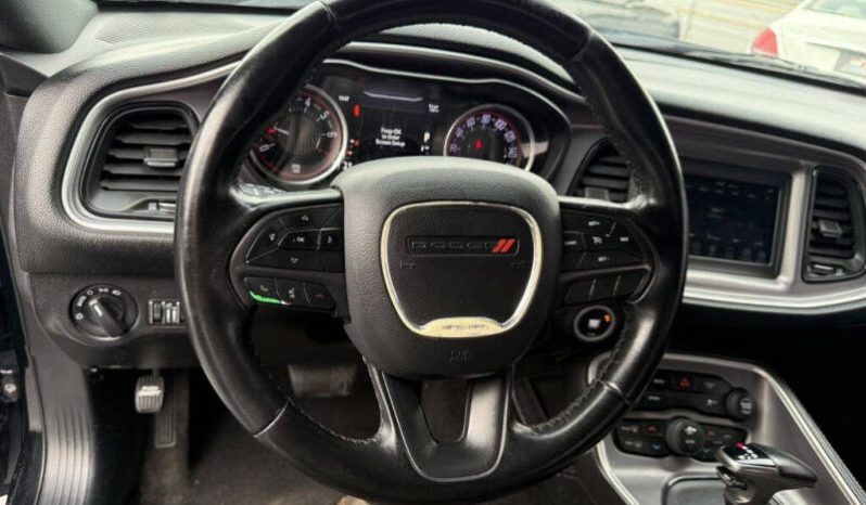 
								2019 Dodge Challenger SXT full									