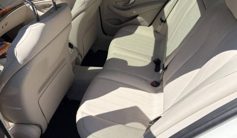 
								2019 Mercedes-Benz E-Class E 300 full									