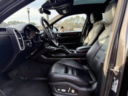
										2020 Porsche Cayenne full									