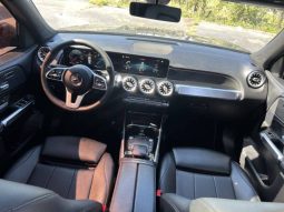 
										2021 Mercedes-Benz GLB GLB 250 full									