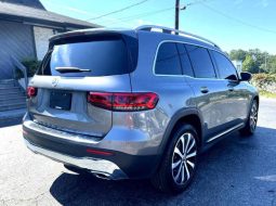 
										2021 Mercedes-Benz GLB GLB 250 full									