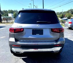 
										2021 Mercedes-Benz GLB GLB 250 full									