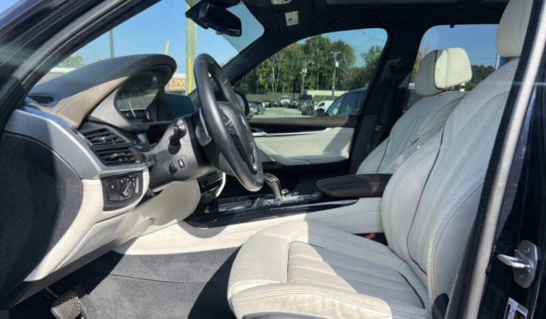 
								2021 Mercedes-Benz GLB GLB 250 full									