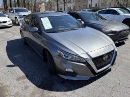 
										2021 Nissan Altima 2.5 SV full									