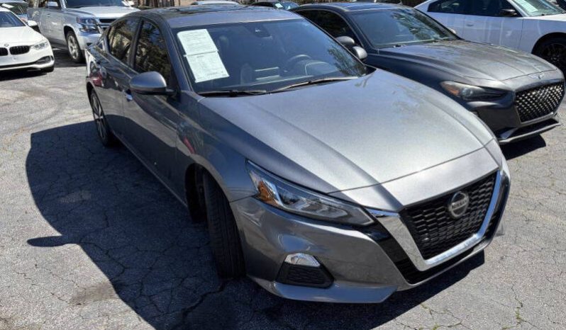
								2021 Nissan Altima 2.5 SV full									