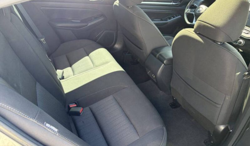 
								2021 Nissan Altima 2.5 SV full									