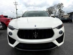 
										2022 Maserati Levante Modena full									