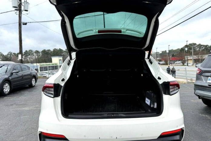 
								2022 Maserati Levante Modena full									