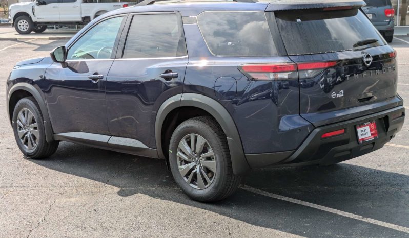 
								2026 Nissan Pathfinder SV full									
