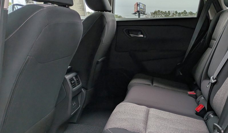 
								2026 Nissan Rogue SV full									