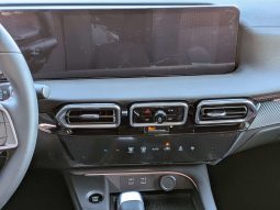 
										2026 Nissan Sentra SR full									