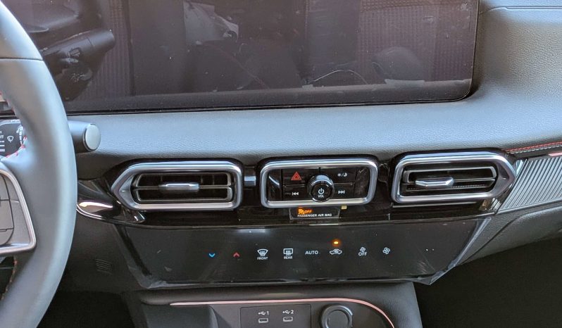 
								2026 Nissan Sentra SR full									