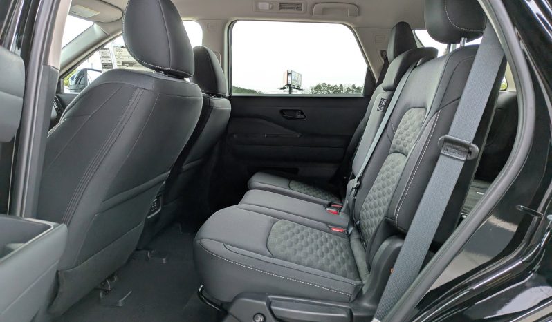 
								2026 Nissan Pathfinder SV full									