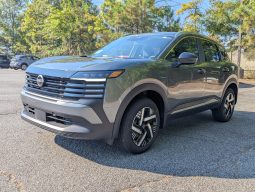 
										2026 Nissan Kicks SV full									