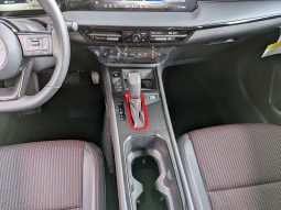 
										2026 Nissan Kicks SR full									