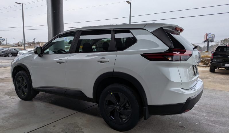 
								2026 Nissan Rogue SV full									