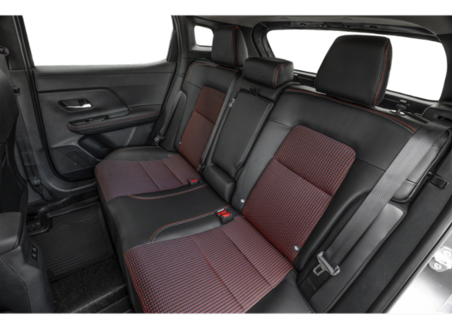 
								2026 Nissan Kicks SR full									